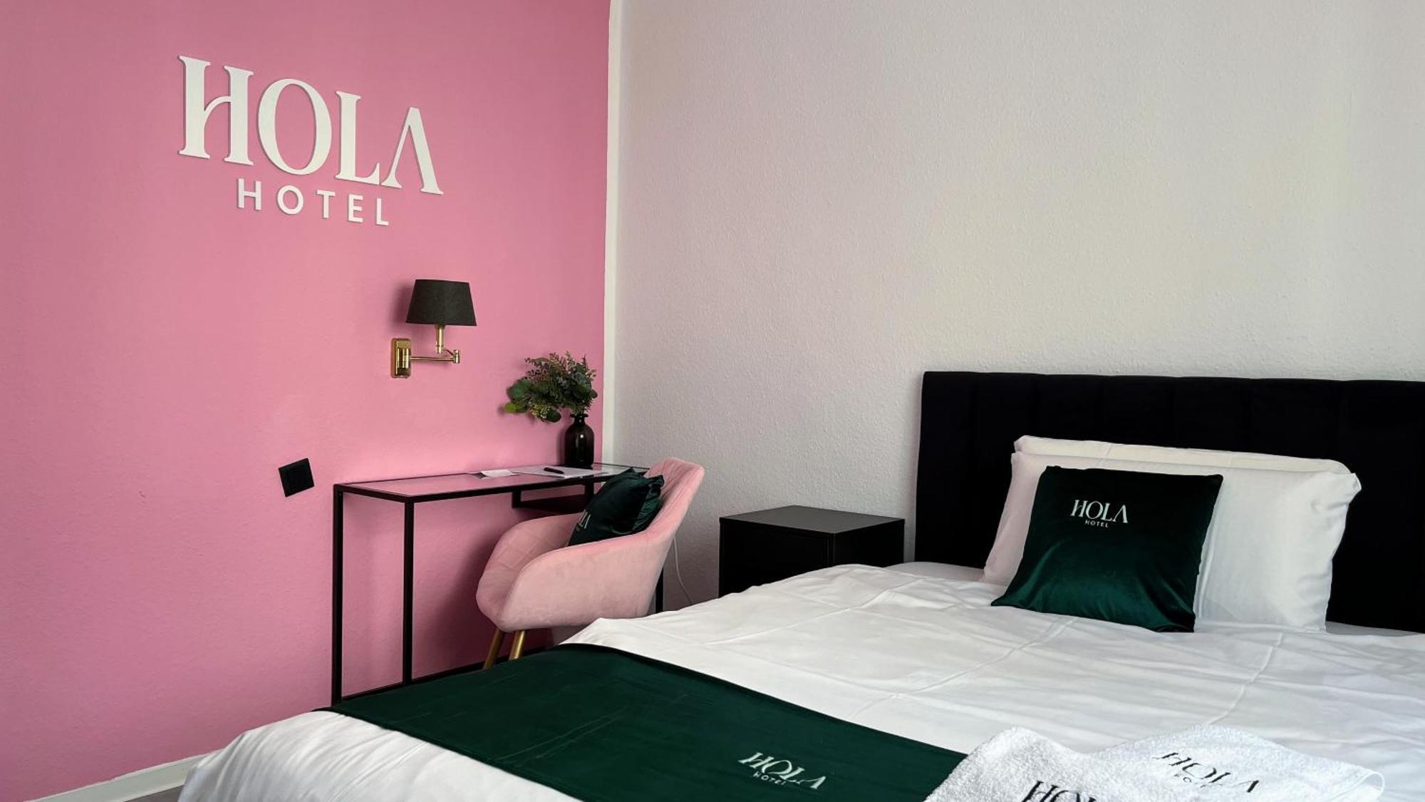 Hola Bed & Breakfast