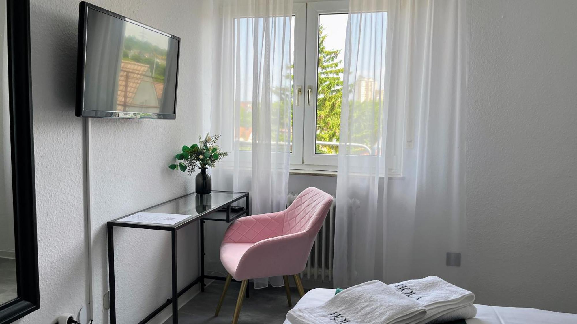 Bed & Breakfast Hola Stuttgart
